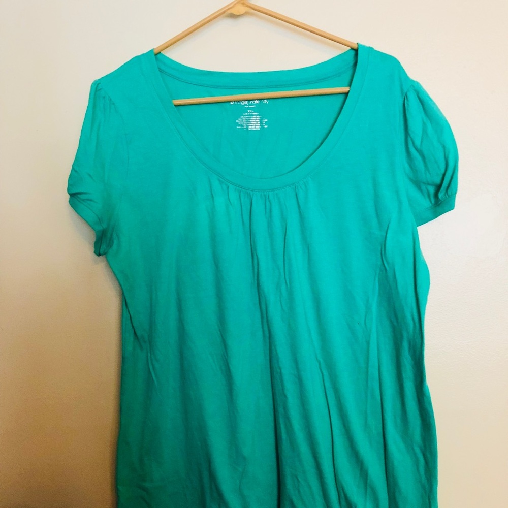 Set of 2 maternity t shirts